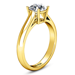 Solitaire Engagement Ring Chiara 14K Yellow Gold